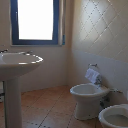 Managheri Wine Bar بيت ضيافة