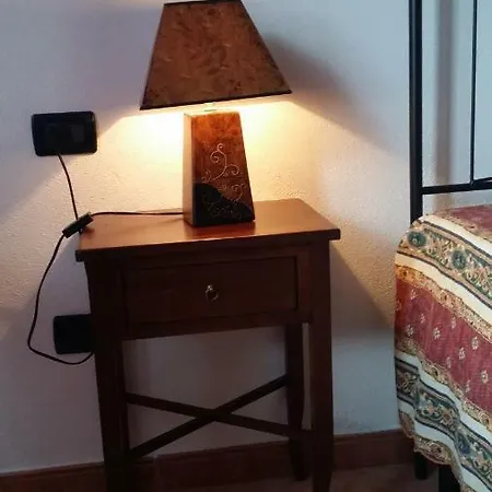 Managheri Wine Bar Vendégház Oliena