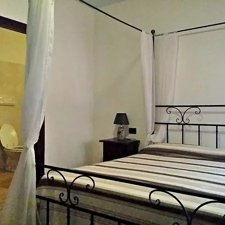 Affittacamere Managheri Wine Bar 3*