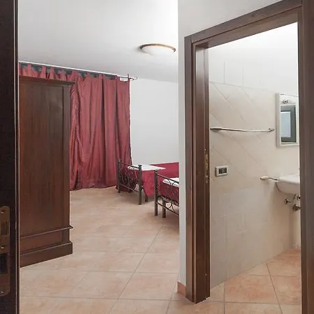 Guest house Managheri Wine Bar Oliena