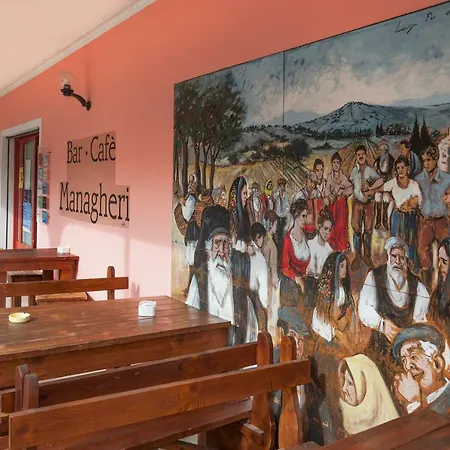Managheri Wine Bar Guest house Oliena
